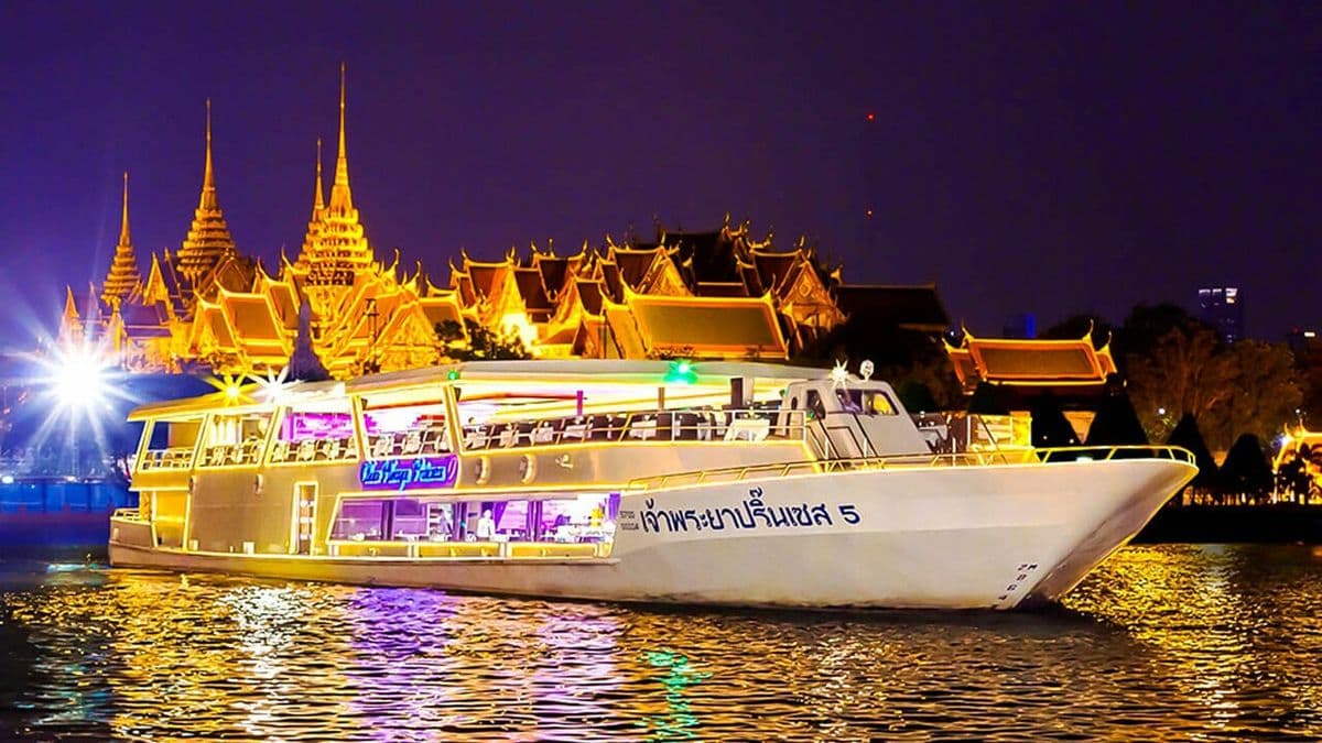 Thailand Escapade – Beaches, Culture & City Lights (5 Days, 2 Cities) — photo 3